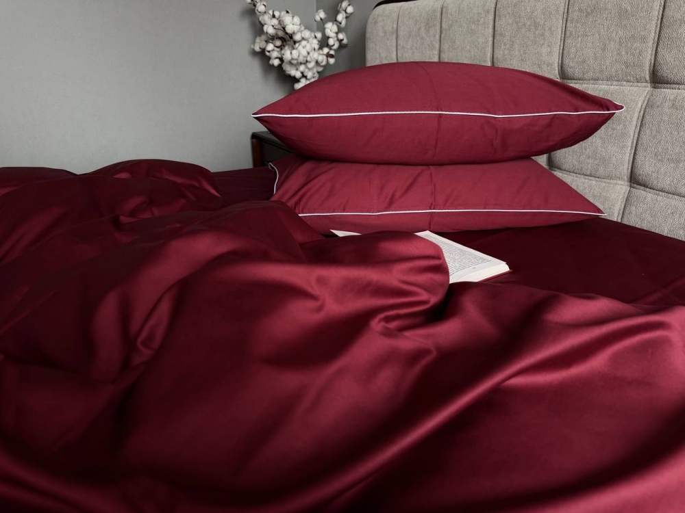 Постільна білизна Бордовий SD-1652, сатин LUX нав. з кантом (Двоспальний)