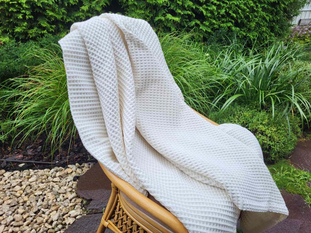 Піке Сота, Молочний (Плед 180*220см)